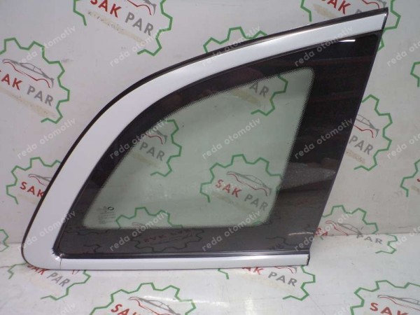 Renault Koleos 2 Sağ Arka Kelebek Camı Orjinal Sıfır 833006978R YP (GI-130)