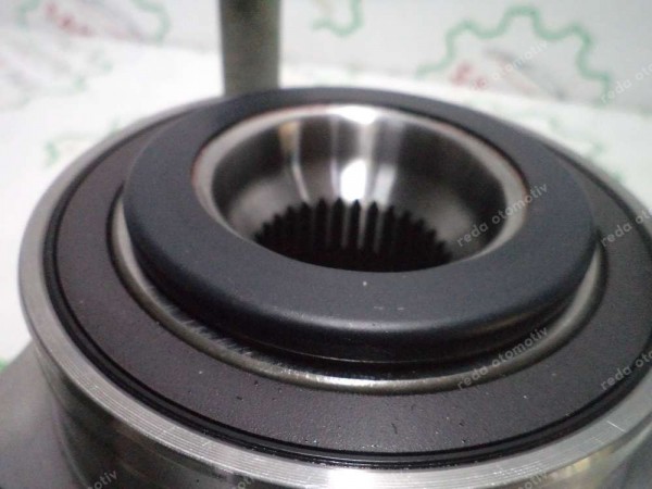 Hyundai Staria Arka Teker Göbeği Porya Orjinal 52750-CG100 YP SP (CG-120)