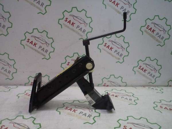 Ford Fiesta Escort Araba Krikosu 36FB-17080-BB CP (AF-121)