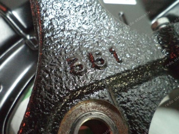 Hyundai Staria Sol Ön Aks Taşıyıcı Orjinal Sıfır 51715-CG000 SP YP (BI-120)