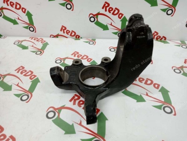 Ford Focus C-Max Sağ Ön Aks Taşıyıcı 3M51-3K170-AC YP (BH-120)