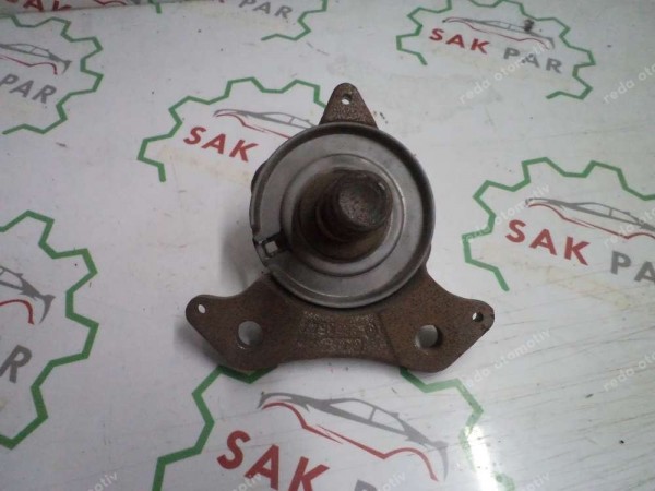 Renault Clio 3 Modüs Sağ Arka Aks Taşıyıcı 8200386064 CP (BI-120)