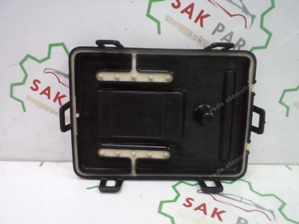 Renault Clio 5 Sigorta Kutusu Üst Kapağı Orjinal 929184198R CP (BA-130)