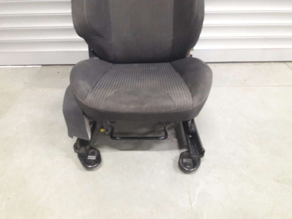 Ford Focus 3 Sağ Ön Kumaş Koltuk CP HP [A-D-140]