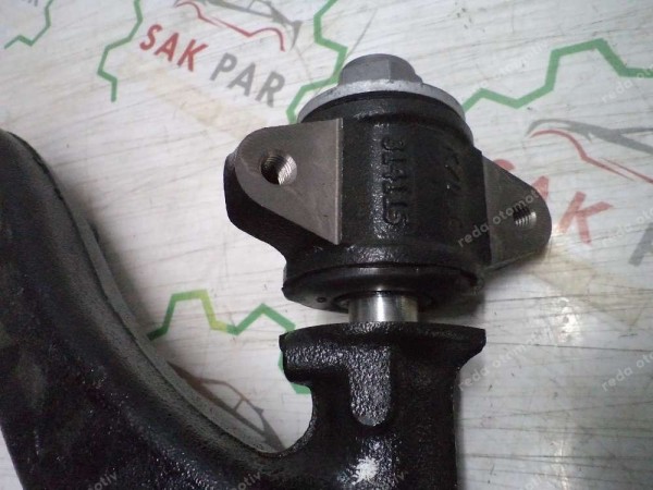 Renault Master 2 Sol Üst Salıncak Beşik Süspansiyon Kolu Orjinal Sıfır 8200782731 YP (AE-110)