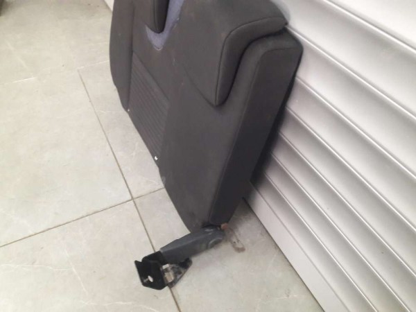 Megane 3 Fluence Arka Sırt Koltuk sağ CP [A-E-140]