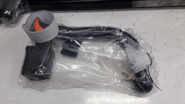 Renault Koleos Çeki Demiri Seti Orj. YP 8201721650 (AP-130)