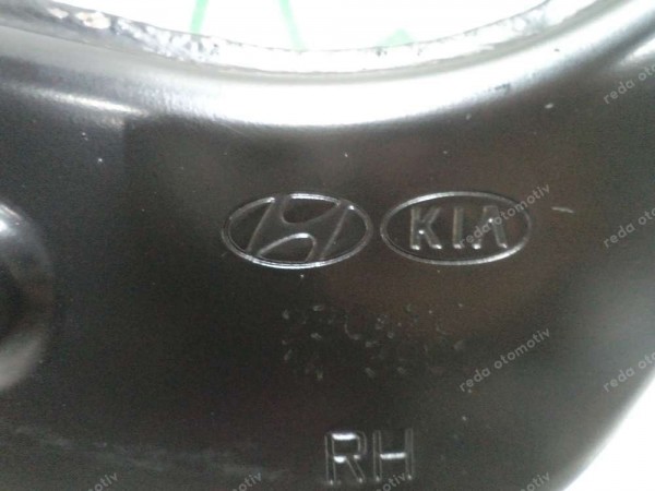 Hyundai Staria Sağ Arka Üst Süspansiyon Kolu Orjinal 55121-CG000 YP SP (AE-120)