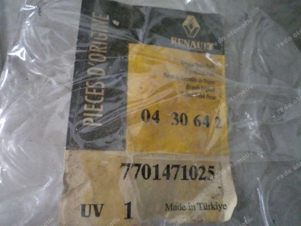 Renault Clio 2 Torpido Göğüs Üst Parçası Orj Sıfır 7701471025 YP (AA-130)