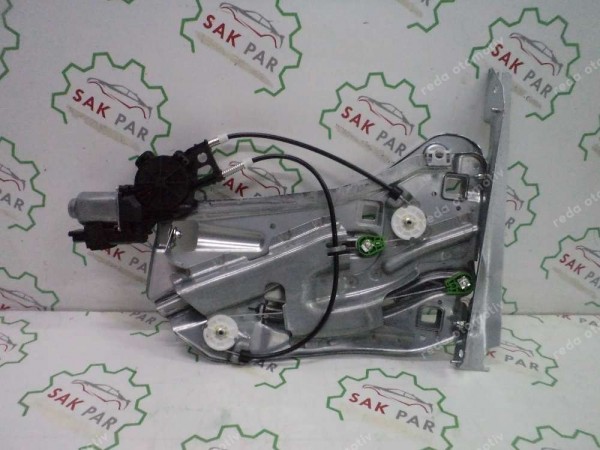 Renault Megane 2 Cabrio Sağ Arka Cam Krikosu ve Motoru Orj 8201010932 YP (DF-126/130)