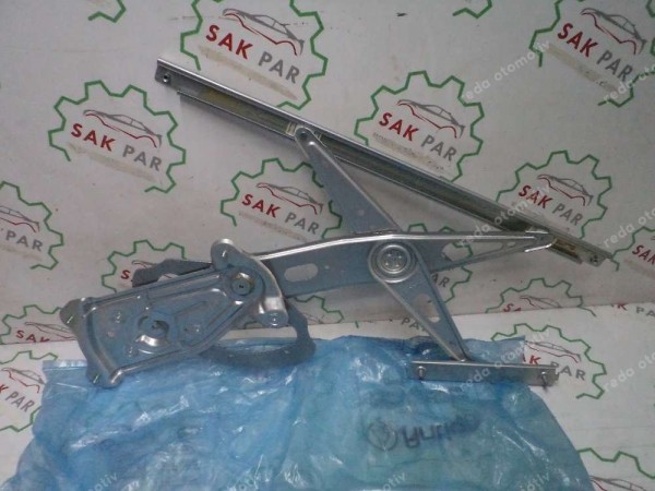 Renault Megane 3 Scenic 3 Sol Ön Cam Krikosu 807212569R YP (DF-122)