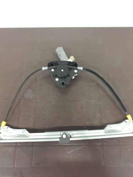 Renault Clio 2 Ön Sağ Cam Krikosu Orj. 7701207254 YP (DF-122)