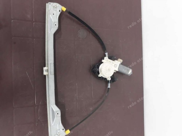 Renault Clio 2 Ön Sağ Cam Krikosu Orj. 7701207254 YP (DF-122)