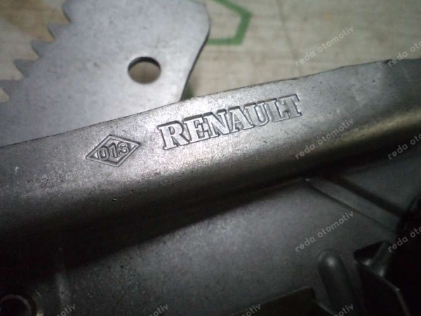 Renault Kangoo Sağ Ön Cam Krikosu Orjinal Sıfır 8200157006 YP (DF-123)