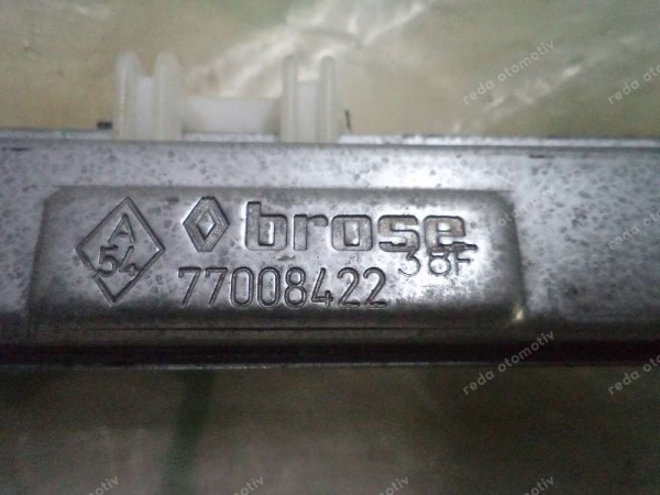 Renault Clio 2 Sağ Ön Cam Krikosu Orj 7700842238 YP (DF-123)