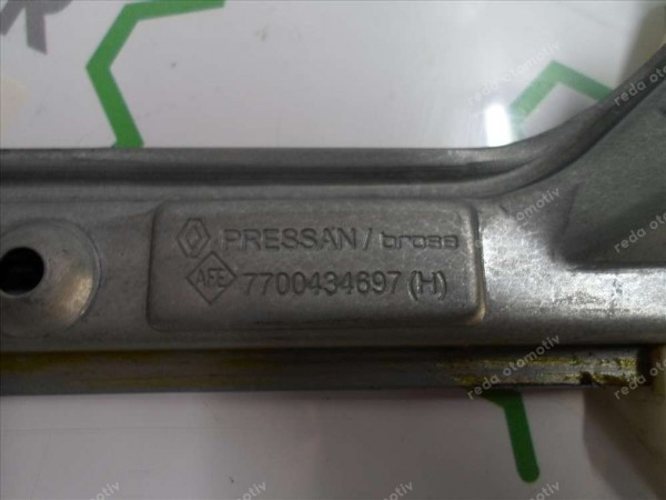 Renault Clio Symbol Sol Arka Cam Krikosu Manuel 7700434697 YP (DF-123)