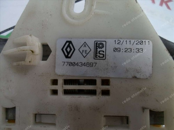 Renault Clio Symbol Sol Arka Cam Krikosu Manuel 7700434697 YP (DF-123)