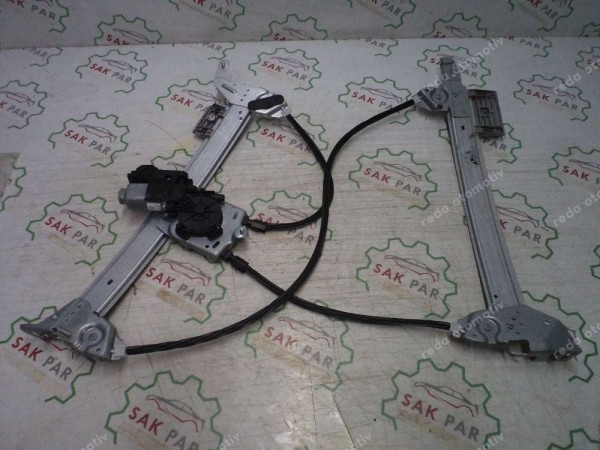 Renault Megane 2 Cabrio Sağ Ön Cam Krikosu ve Motoru Orjinal 8201010931 YP (DF-126)