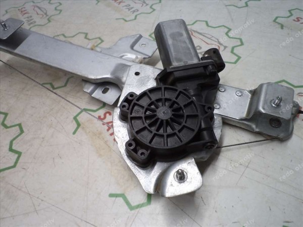 Dacia Duster Sağ Arka Cam Krikosu Motorlu Komple Orj 8200733832 YP (DF-125/EE-110)