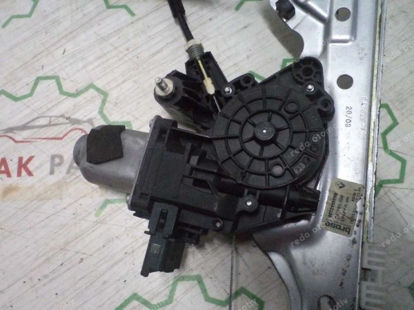 Renault Megane 4 Sol Ön Cam Krikosu Motorlu Komple 807215959R CP (DF-110)