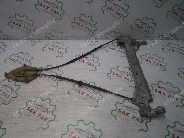 Renault Megane 3 Fluence Sol Arka Cam Krikosu Orj 827210016R CP (EF-110)