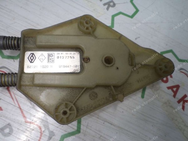 Renault Megane 3 Sol Arka Cam Krikosu Orj 827211929R / 827210003R CP (EF-110)