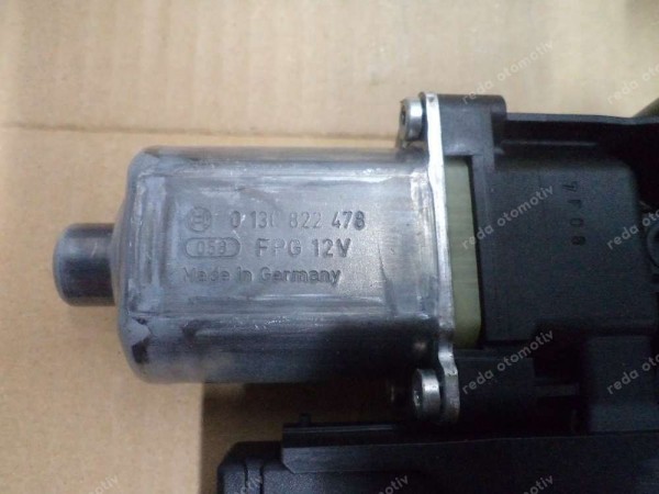 Renault Fluence Megane 3 Sağ Ön Cam Kriko Kaldırma Motoru Orj 807301111R YP (DF-130)