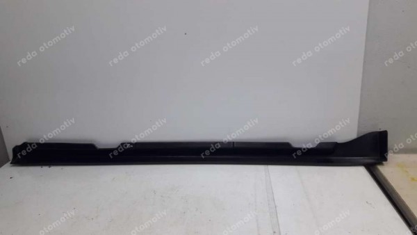 Renault Clio 4 Marşpiyel Kaplama Sol Karbon Orjinal Amb.YP (İH-150)