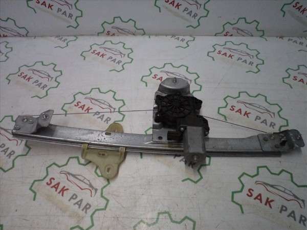 Renault Clio 4 Sağ Ön Cam Krikosu Orj 807205569R CP (EF-110)