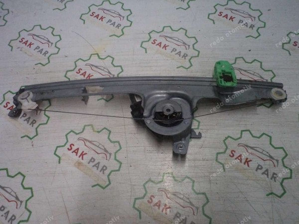 Renault Scenic 2 Sağ Ön Cam Krikosu Motoru Mekanizması Orj 8201264482 CP (EF-110)