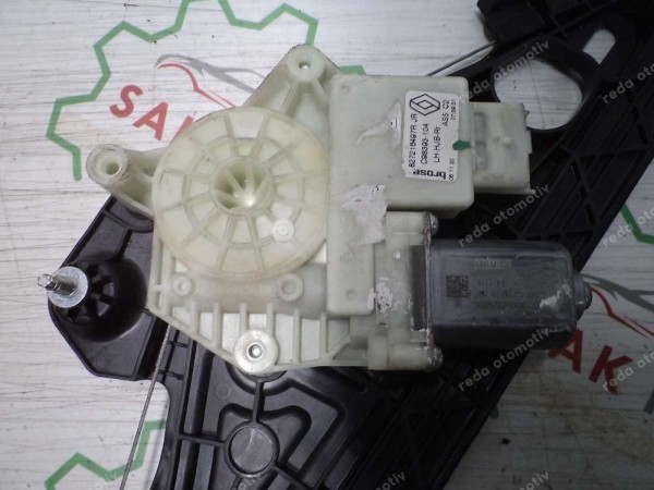 Renault Captur 2 Sol Arka Cam Krikosu CP 827216497R (EF-110)