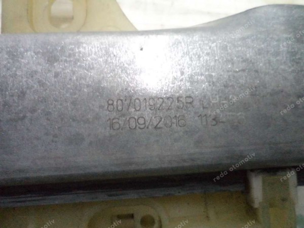 Renault Captur Sol Ön Cam Krikosu Mekanizması Motoru Orj 807019225R CP (EF-110)