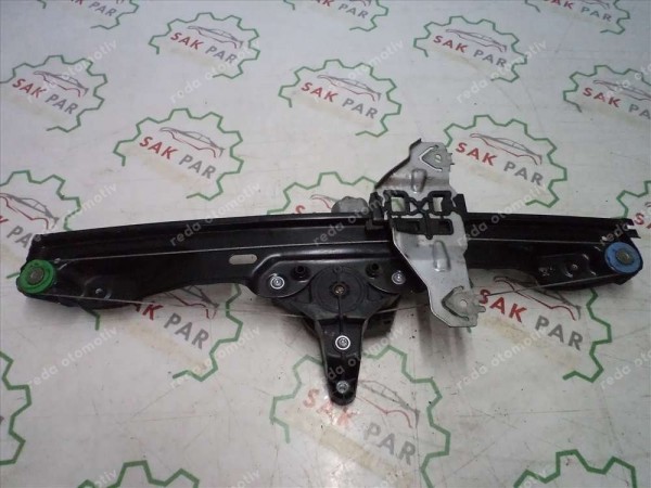 Renault Kadjar Sağ Ön Cam Krikosu Orj 807207795 CP (EF-110)