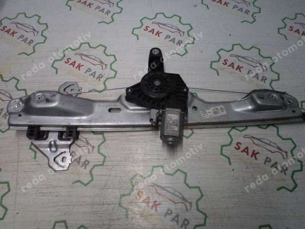 Renault Kadjar Sağ Ön Cam Krikosu Motorlu 807209732R CP (EF-110)