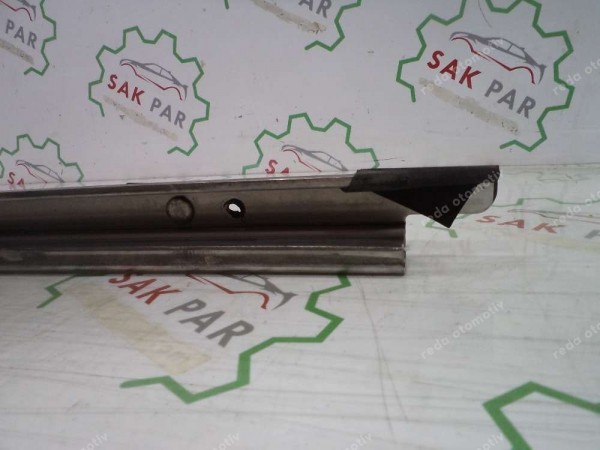 Hyundai Staria Sağ Sürgülü Kapı Rayı Orj SP YP (IC-109)