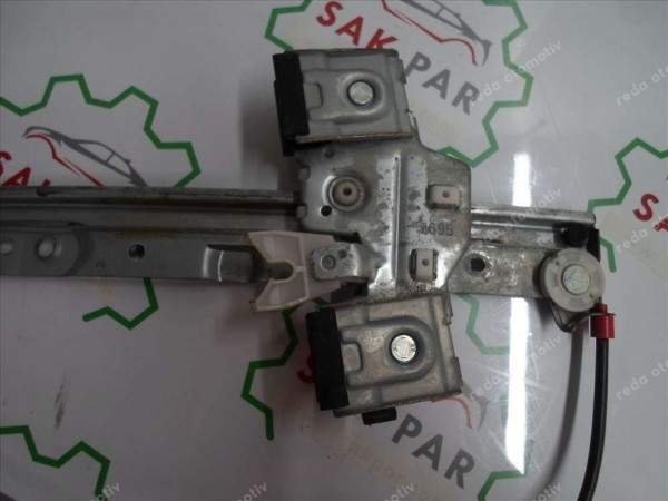 Ford Fiesta Sol Arka Cam Krikosu Manuel 8A61-A27001 CP (DE-110)