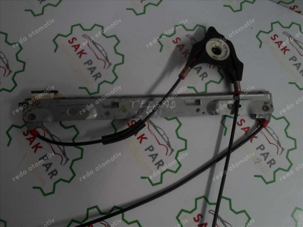 Ford Fiesta Sağ Cam Krikosu Tek Kapı Motorsuz 8A61-B23200 CP (DE-110)