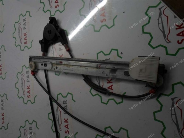 Ford Fiesta Sağ Cam Krikosu Tek Kapı Motorsuz 8A61-B23200 CP (DE-110)