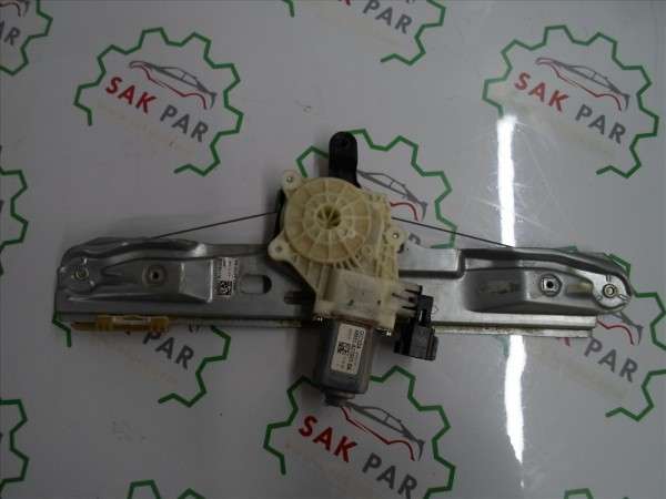 Ford Focus Sol Arka Cam Krikosu Komple BM51-A27001-BA CP (DE-110)