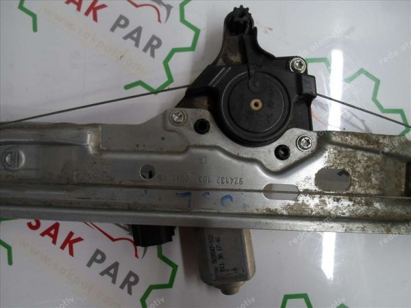 Ford Focus Sol Arka Cam Krikosu Komple BM51-A27001-BA CP (DE-110)