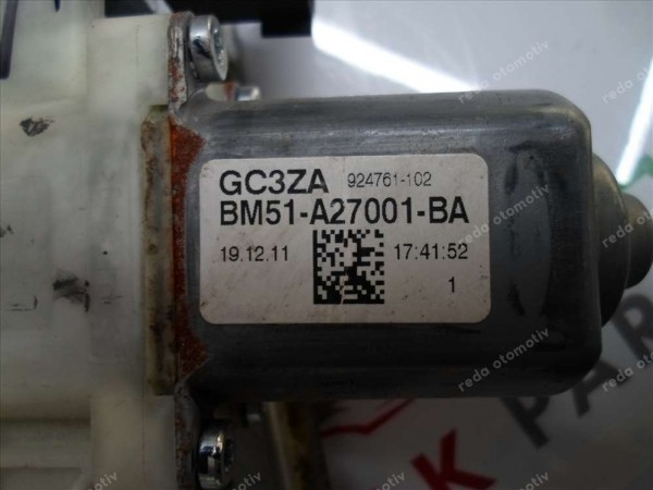 Ford Focus Sol Arka Cam Krikosu Komple BM51-A27001-BA CP (DE-110)