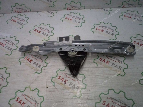 Renault Taliant Logan Sandero 3 Sağ Arka Cam Krikosu Motorlu 827203180R CP SP (EF-110)