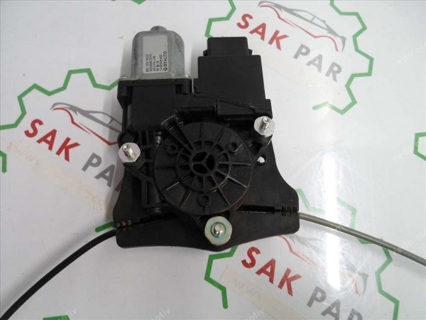 Hyundai İ10 Sol Ön Cam Krikosu Motorlu 82450-K7010 CP (DF-127)