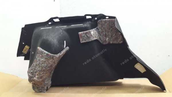 Renault Fluence Sağ Yan Bagaj Giydirmesi 849500047R YP (CC-130)