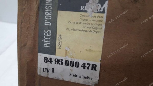 Renault Fluence Sağ Yan Bagaj Giydirmesi 849500047R YP (CC-130)