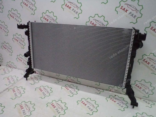 Renault Megane 4 Talisman Motor Su Radyatörü 214102583R YP (ID-140)